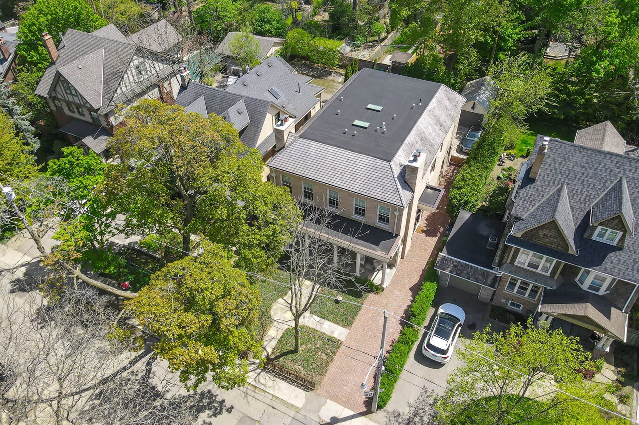Centrally Nestled In Lytton Park