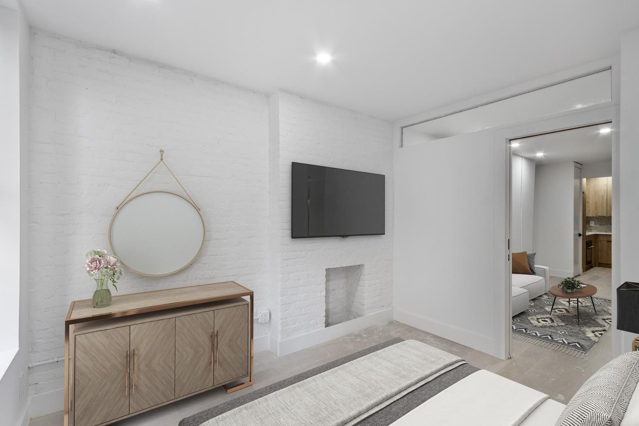 47 Saint Marks Place, Apt 4-E
