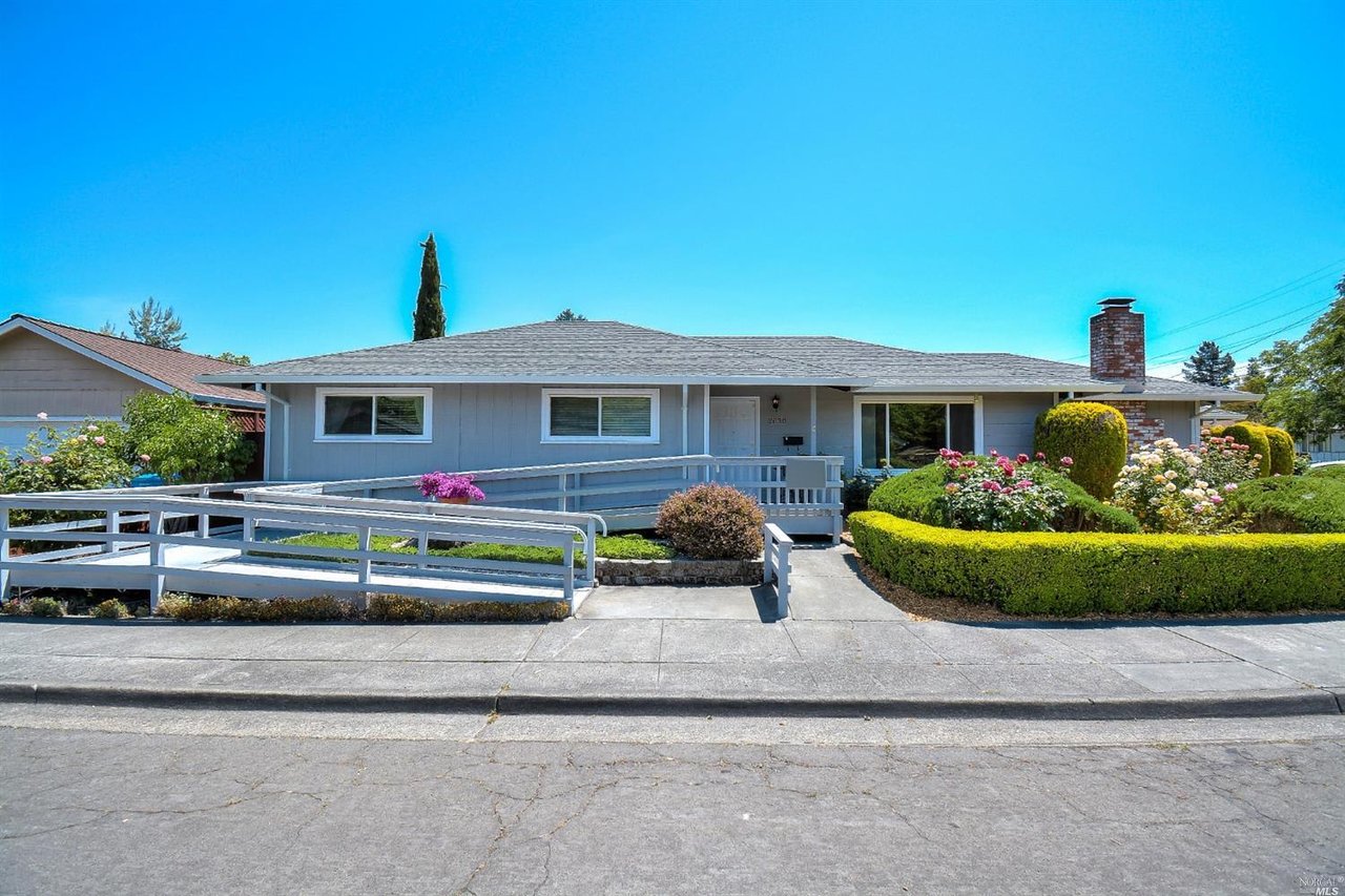 2630 Canterbury  Dr. 