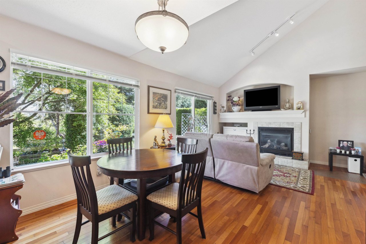 49-17097 64 Avenue, Surrey