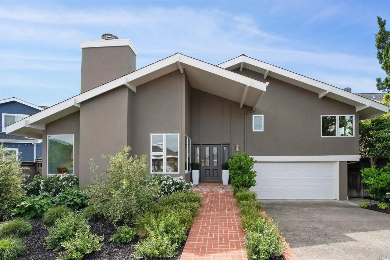 164 Riviera Circle
