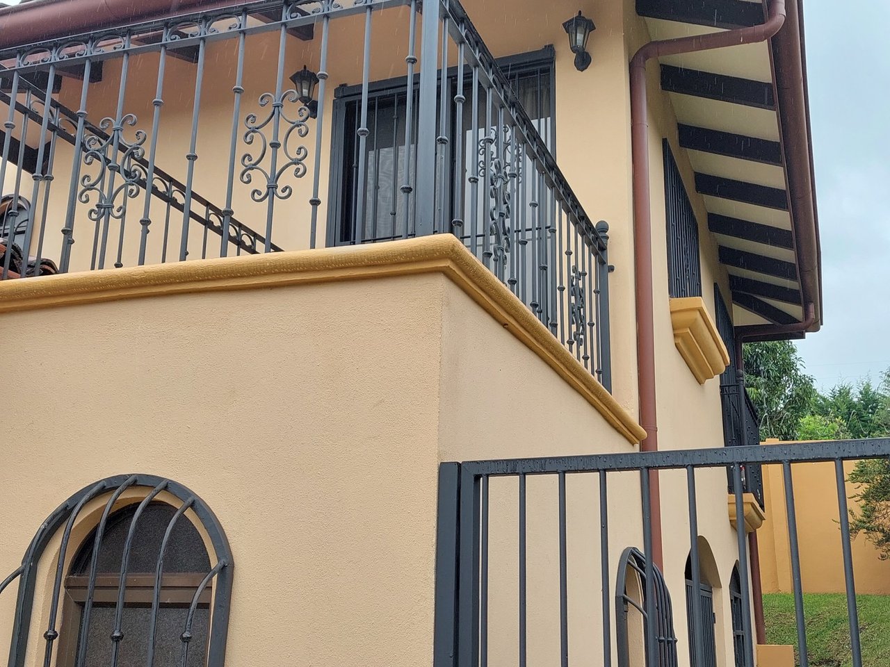 Private Mountain View Estate, Heredia