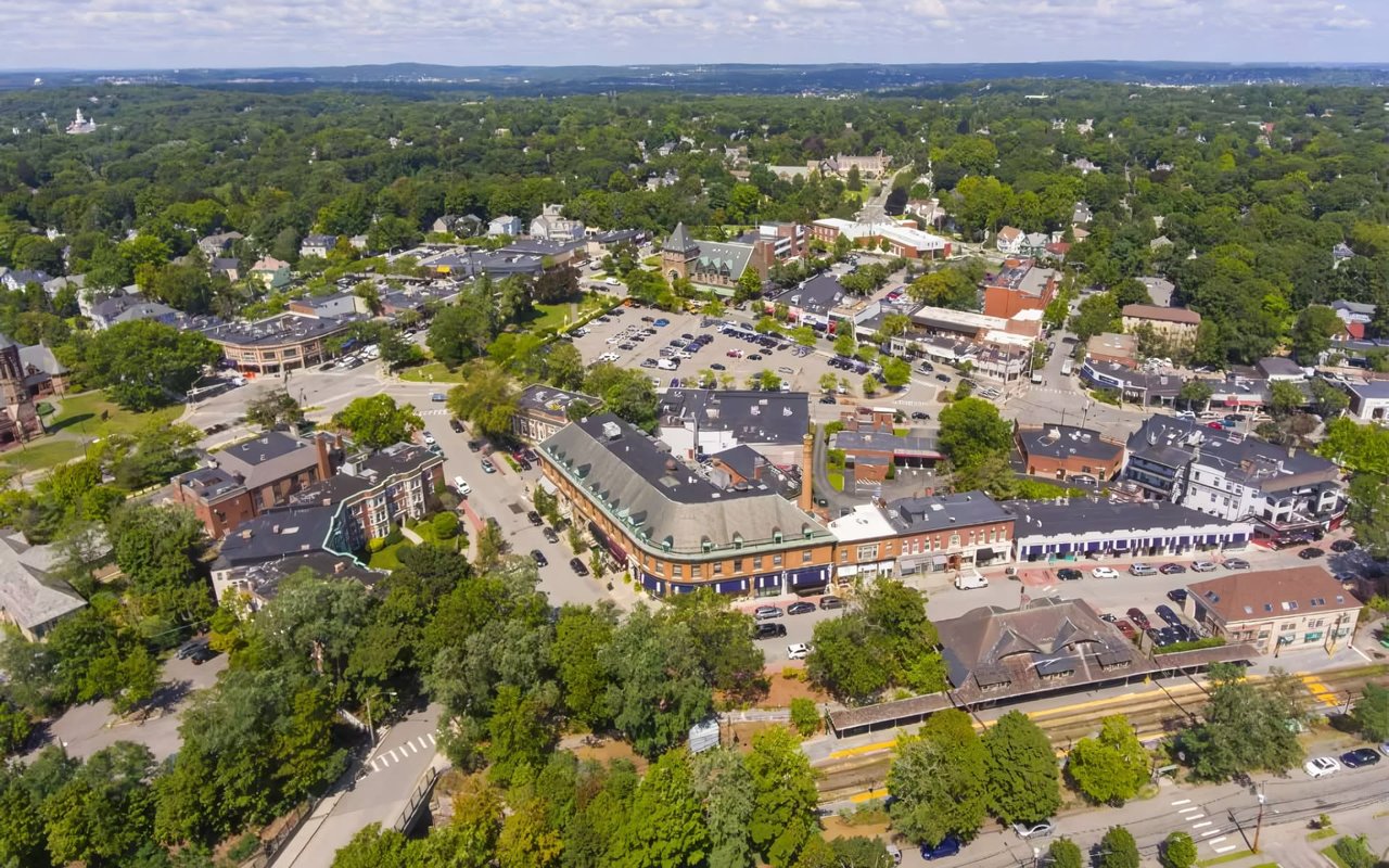 5 Best Neighborhoods to Live in Newton, MA