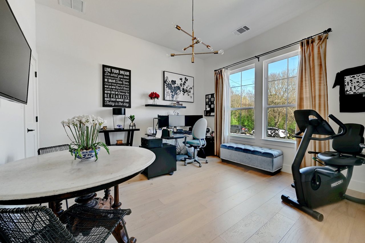 1706 Tartar Way