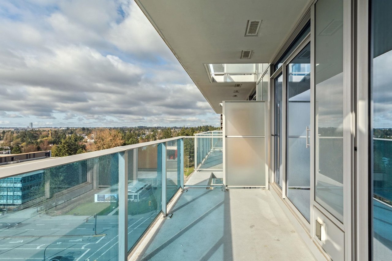 1112-13615 Fraser Highway, Surrey