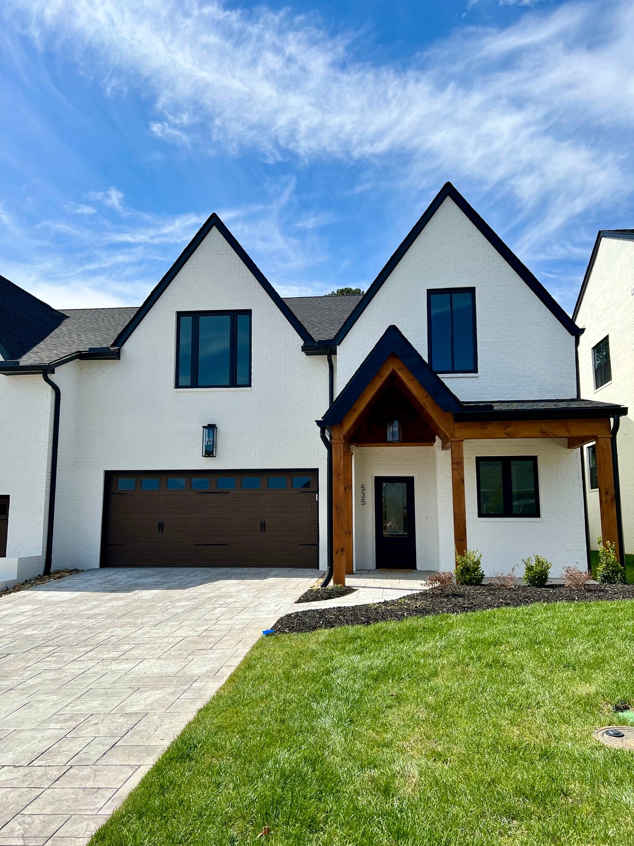 Lusso Villas