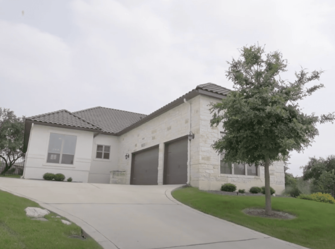 TOURING an IMPECCABLE LUXURY PROPERTY w Cindy Bachicha | 118 San Miniato