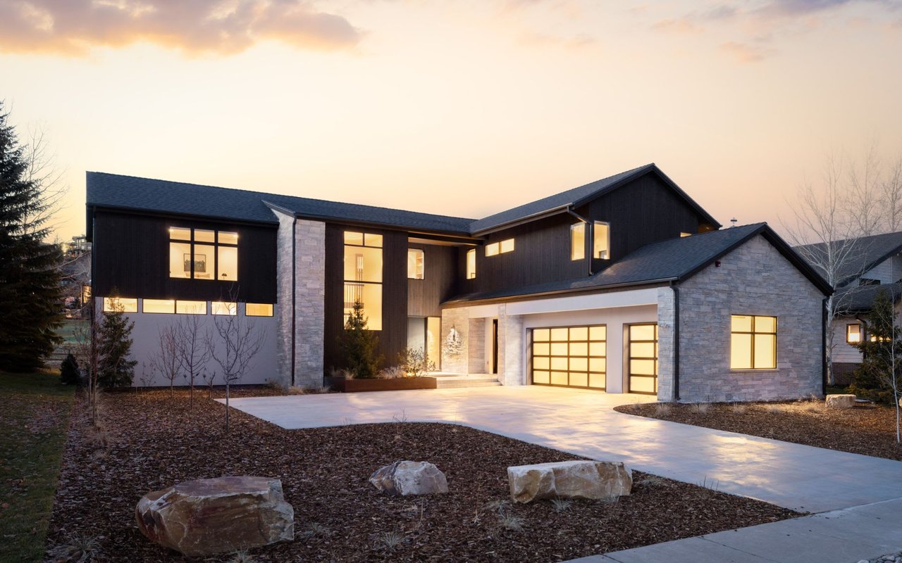 2868 American Saddler Dr