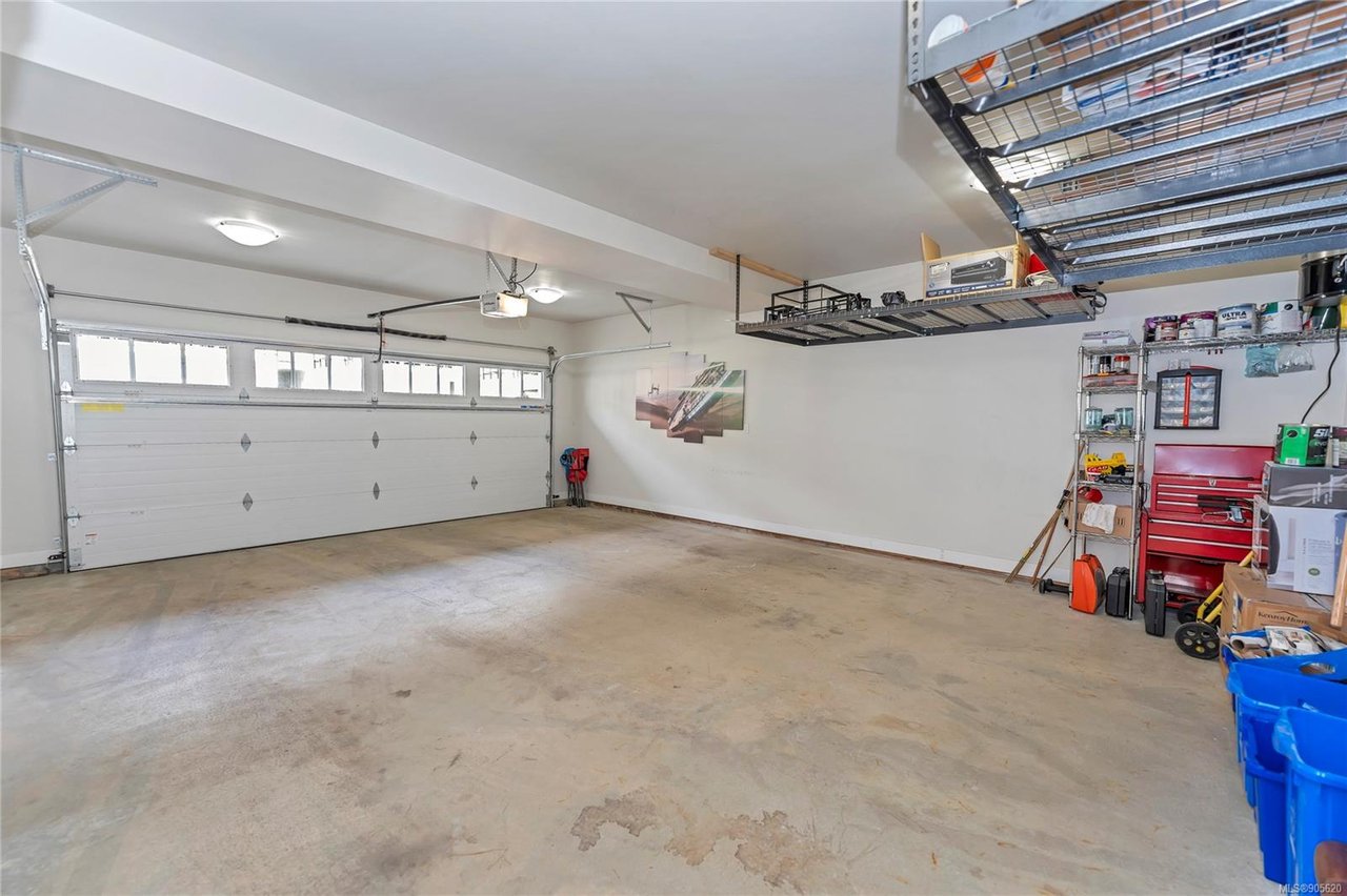 2857 Turnstyle Cres
