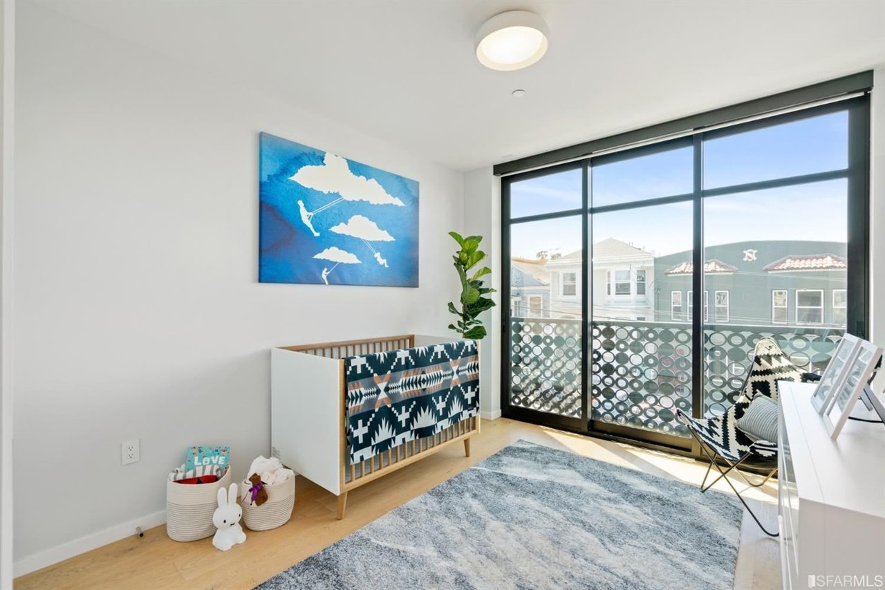 131 Missouri St, #402