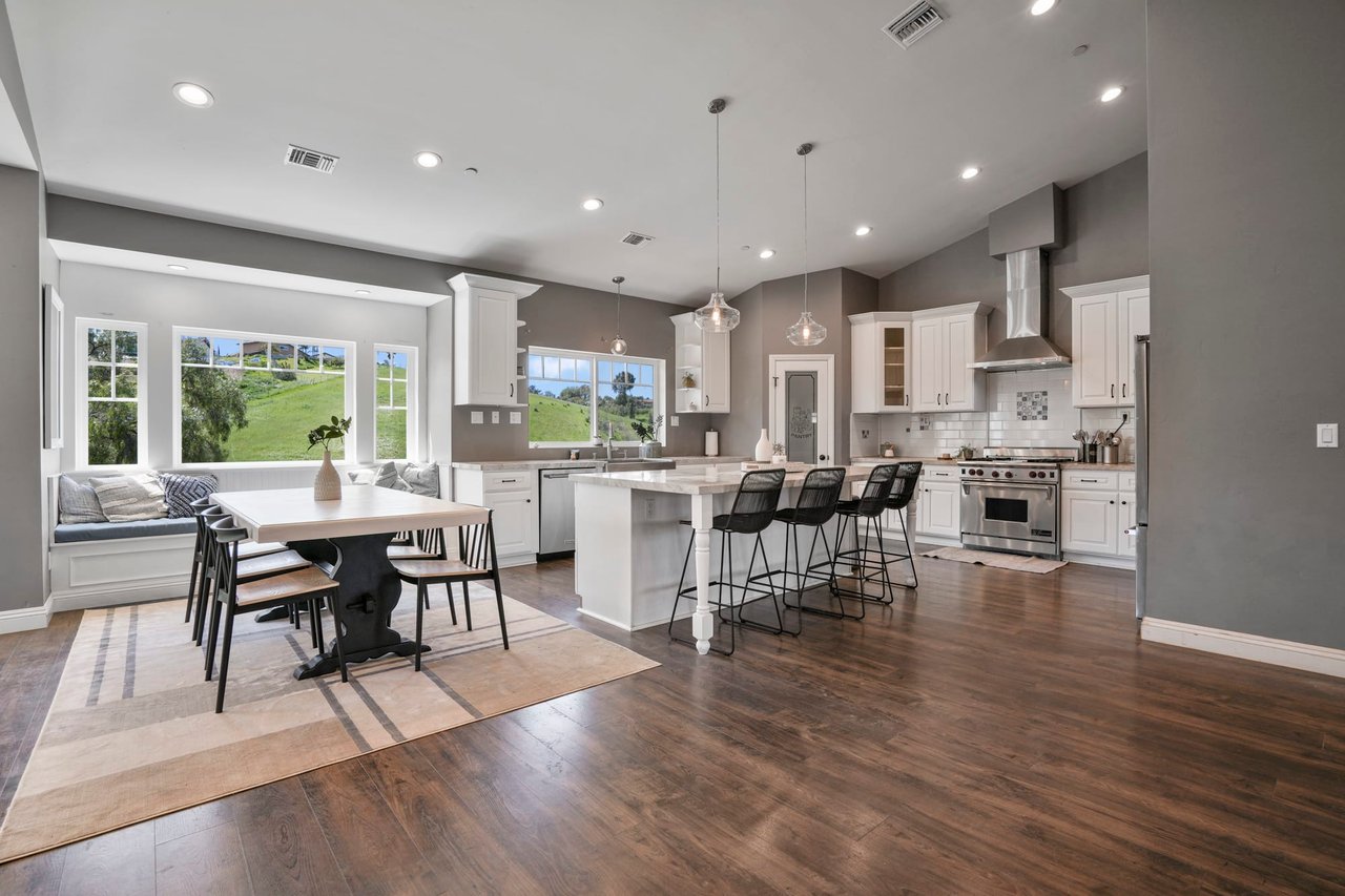 6038 Bonita Meadows Lane
