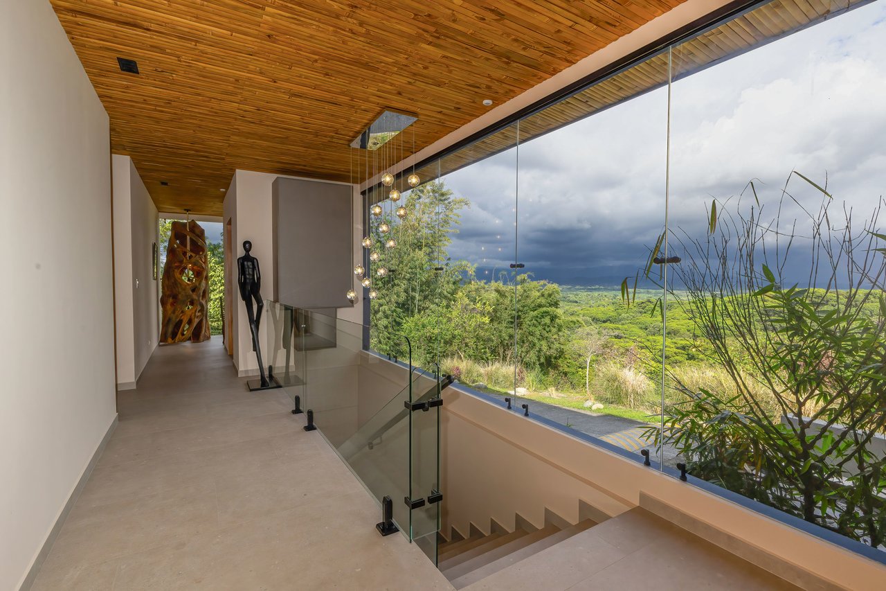 Modern Luxury Villa Near Marina, Manuel Antonio, Puntarenas