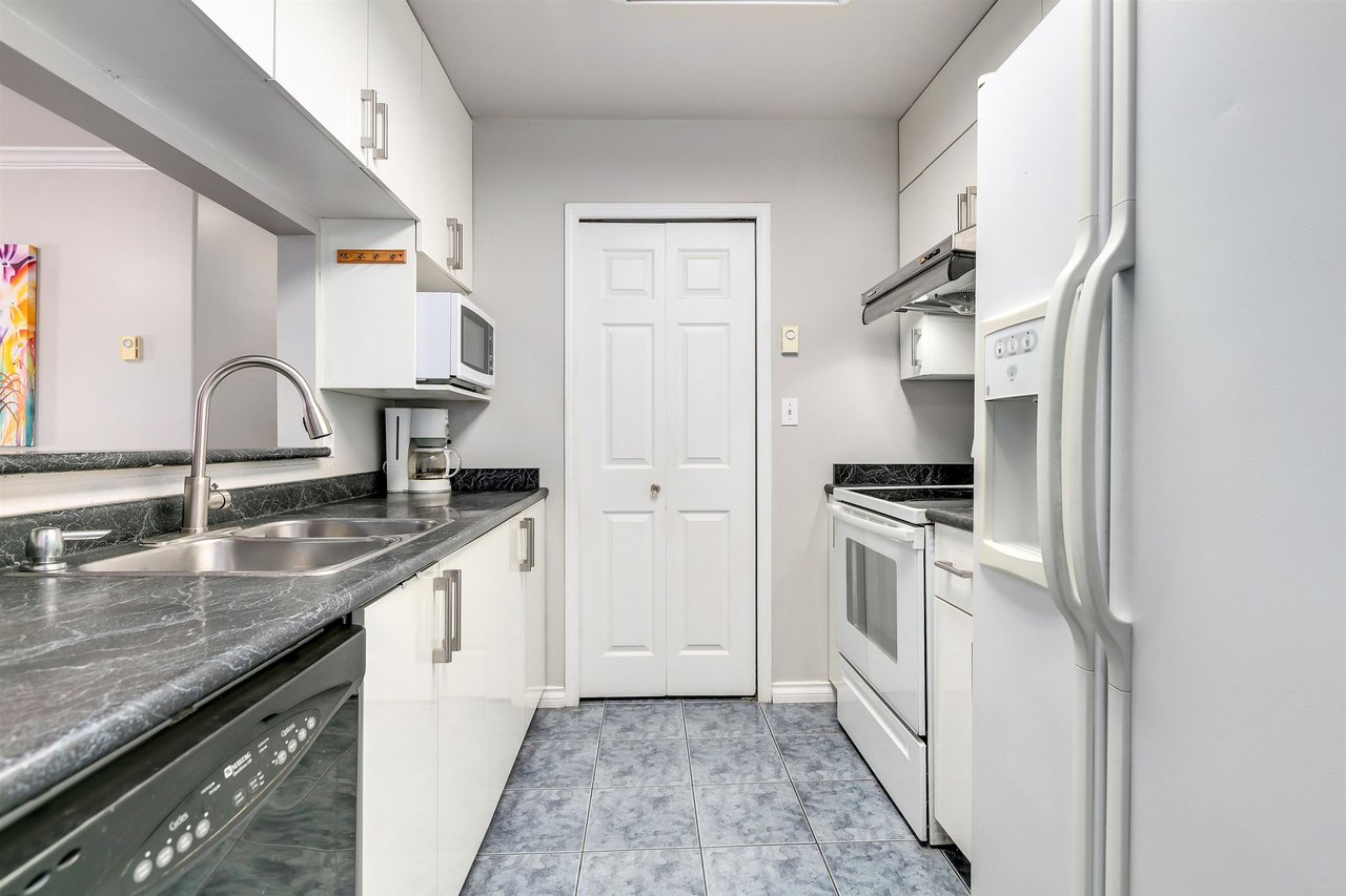 PH1-2405 Kamloops Street, Vancouver