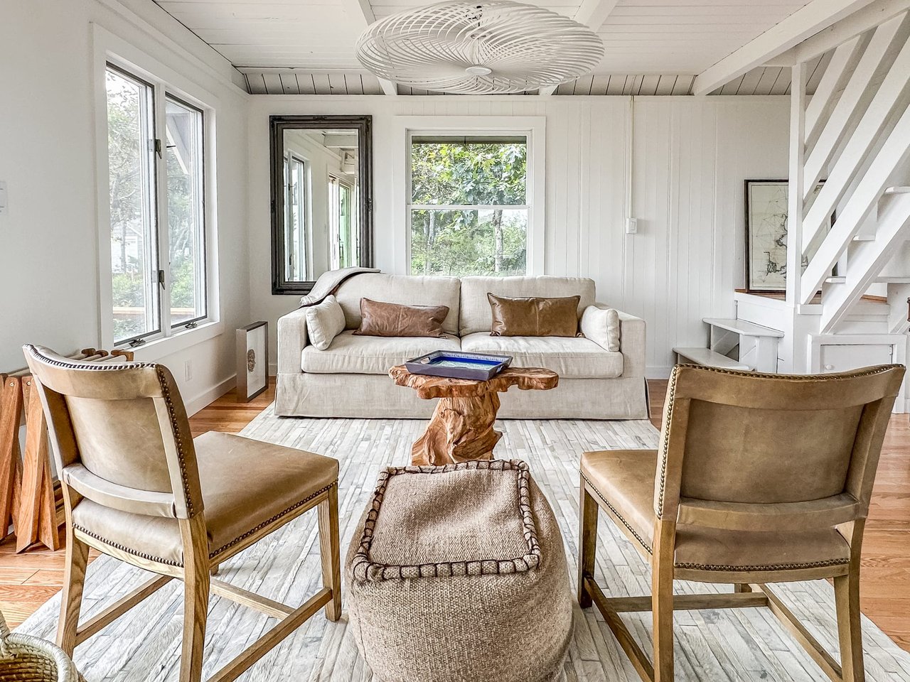 Luxurious East Chop Cottage