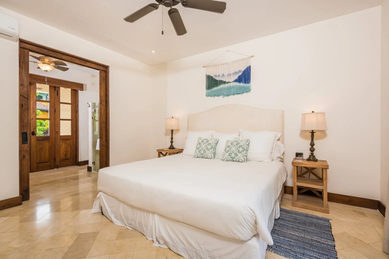 Four Balcony Turnkey Flat, Flamingo, Guanacaste