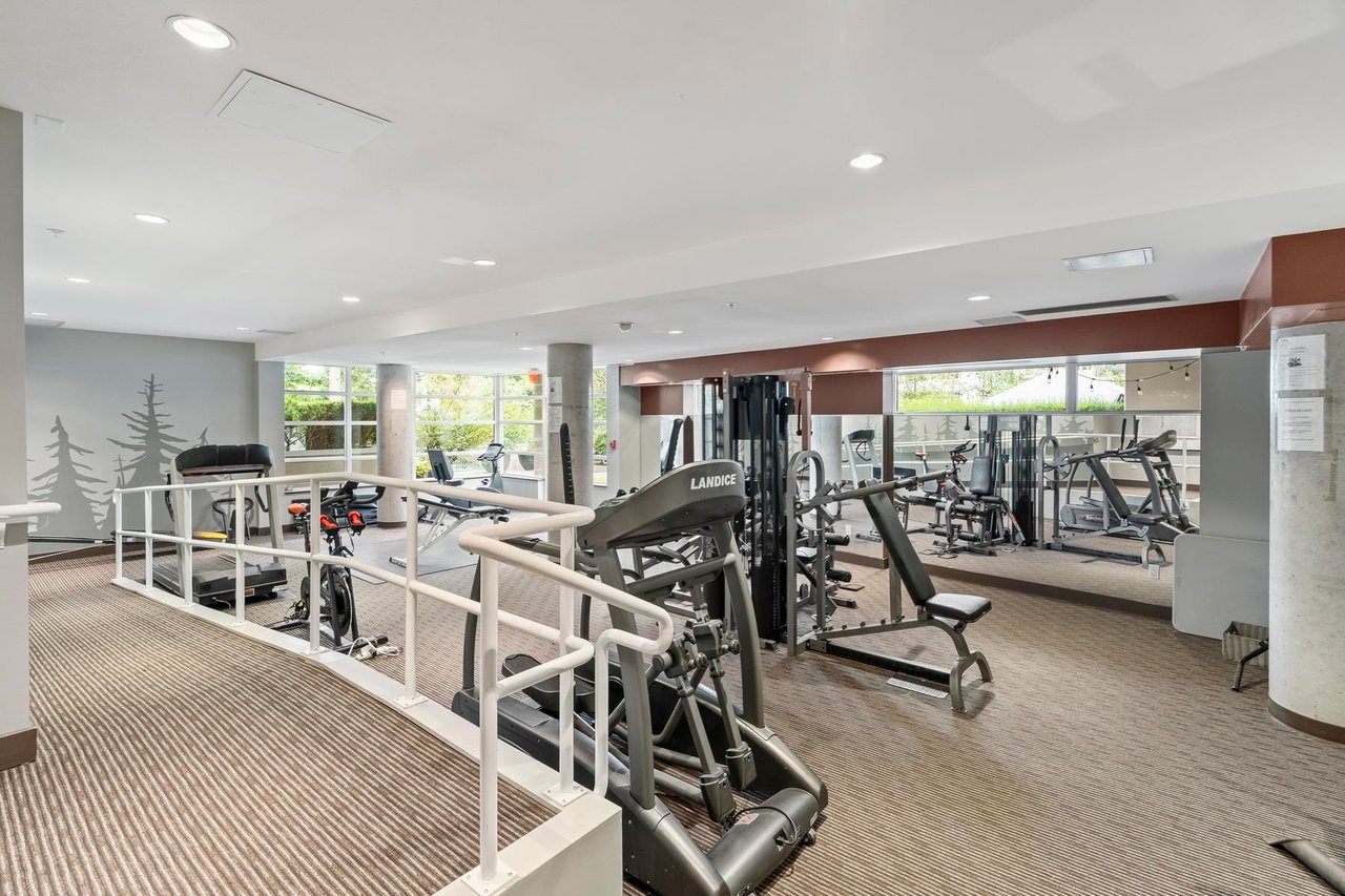 710-9266 University Cres