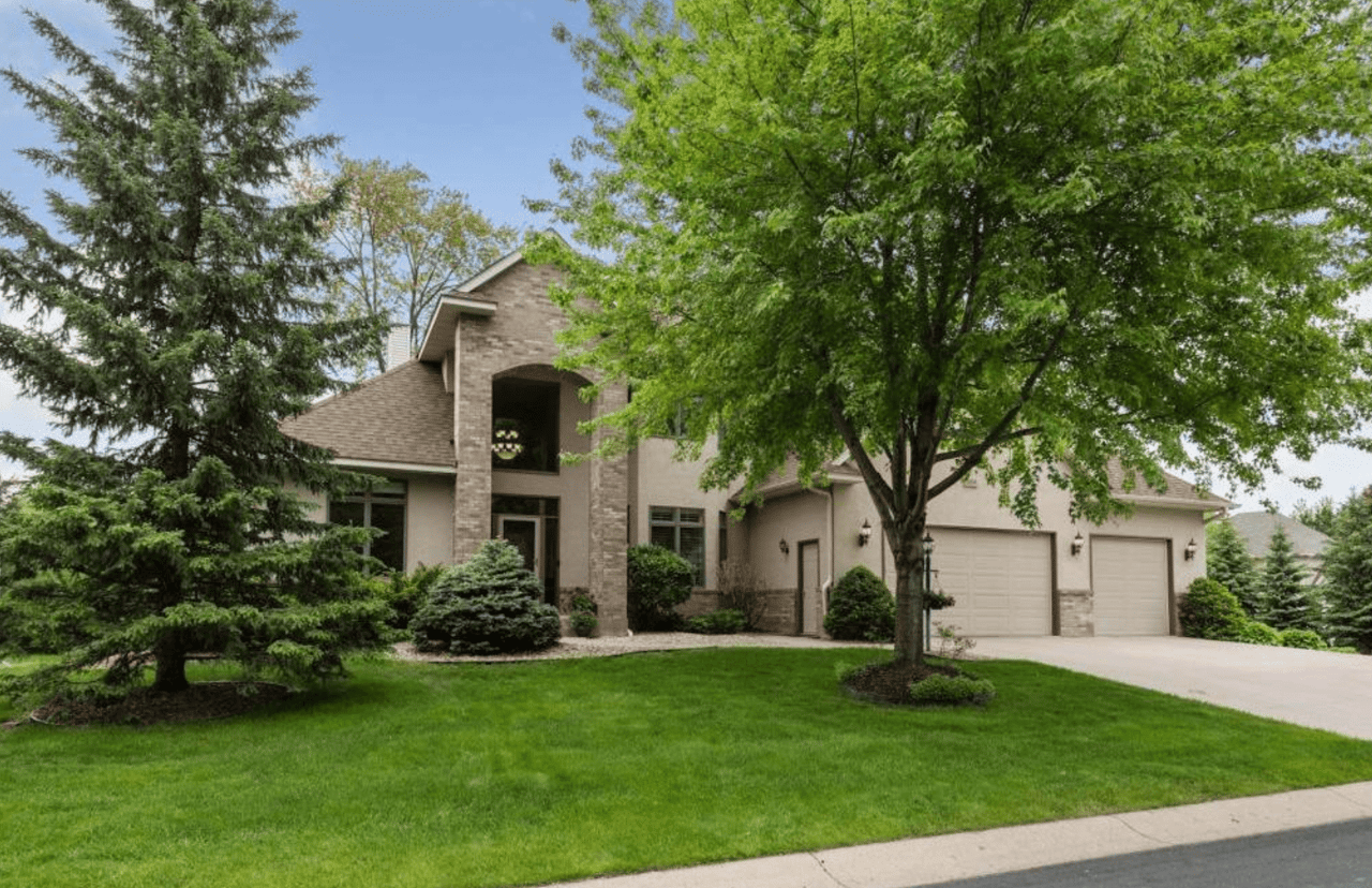 18194 Dove Court