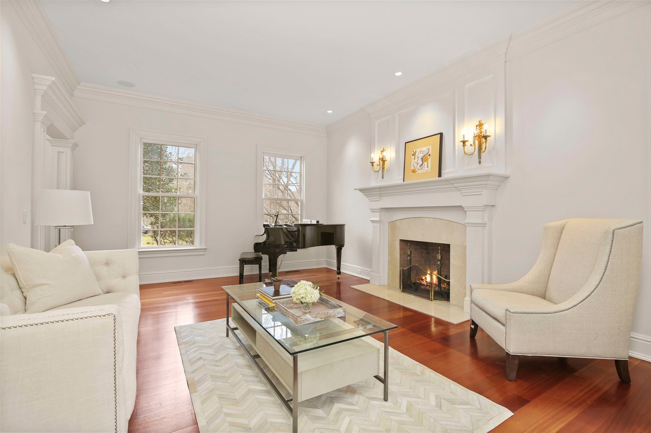 3 Glenwood Lane