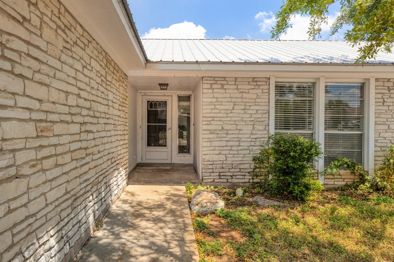 ROUND ROCK REMODEL