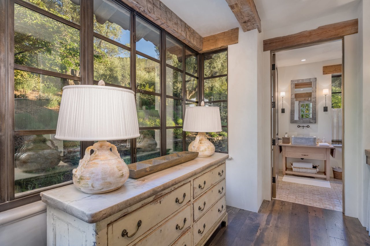 Napa Valley Compound
