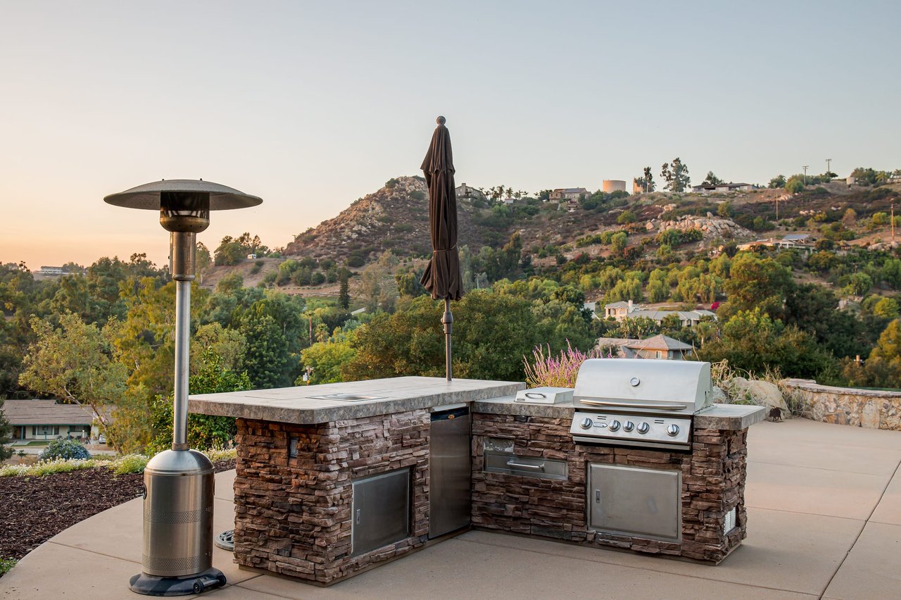 15518 Canyon View Way