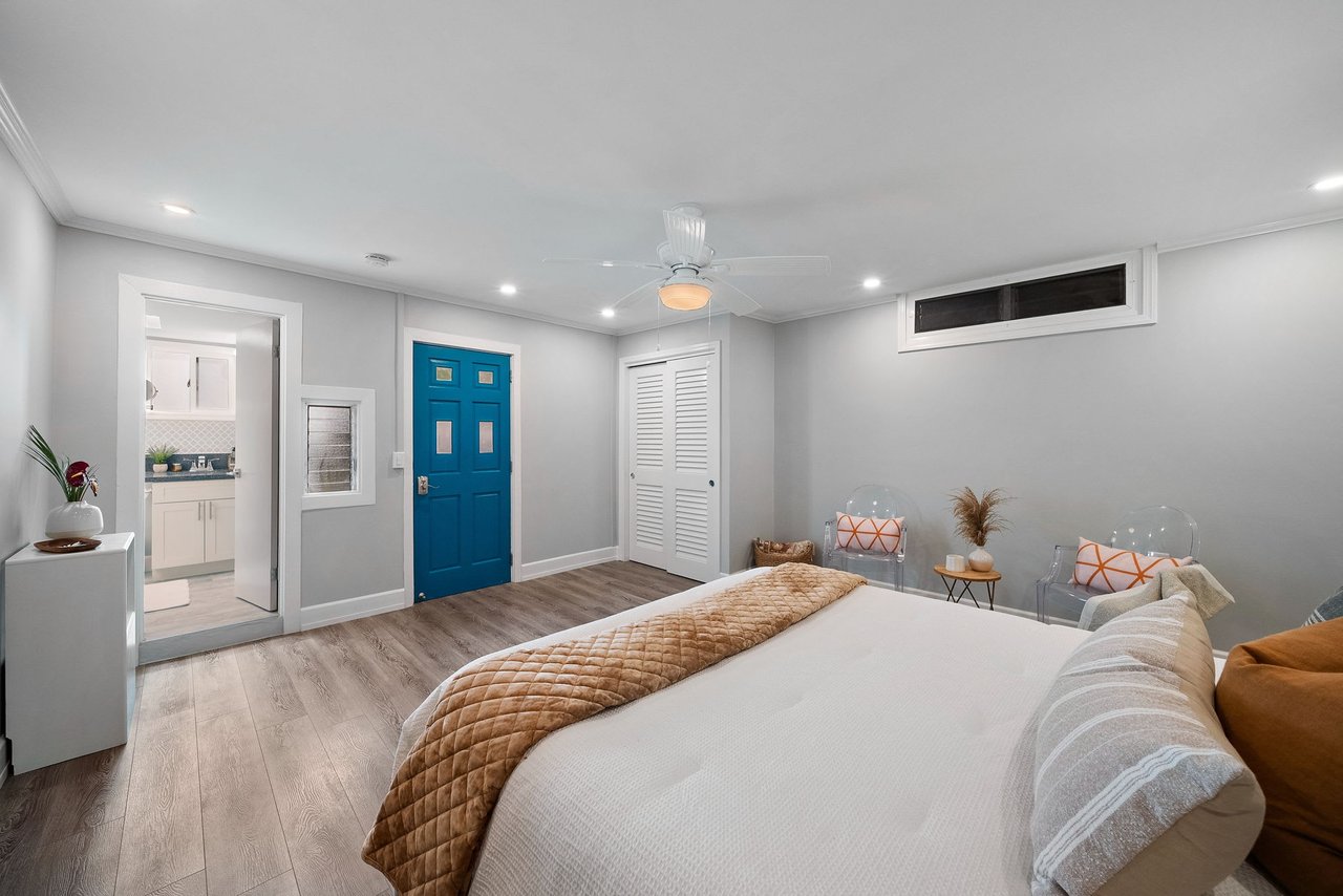 3851 Sierra Drive