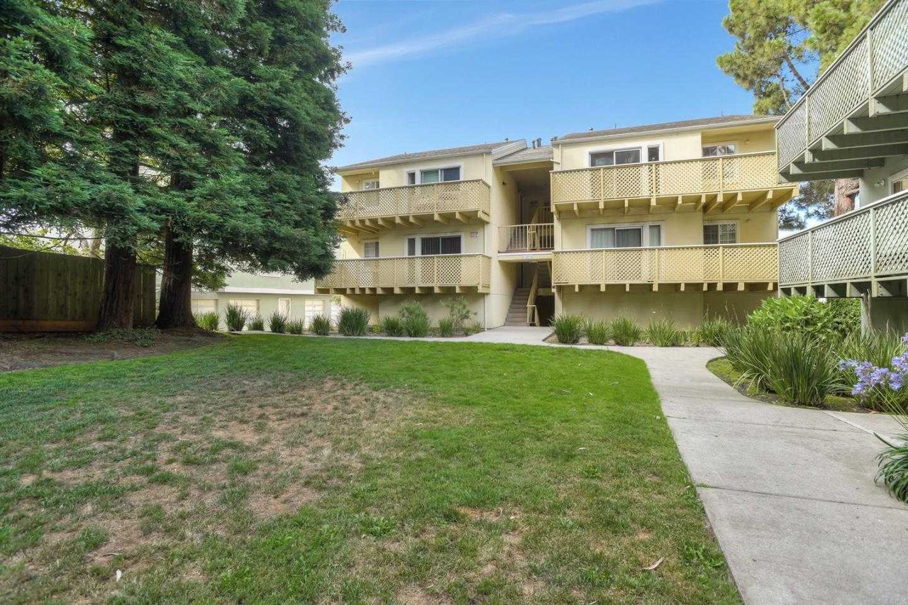 1023 San Luis CIR 720
