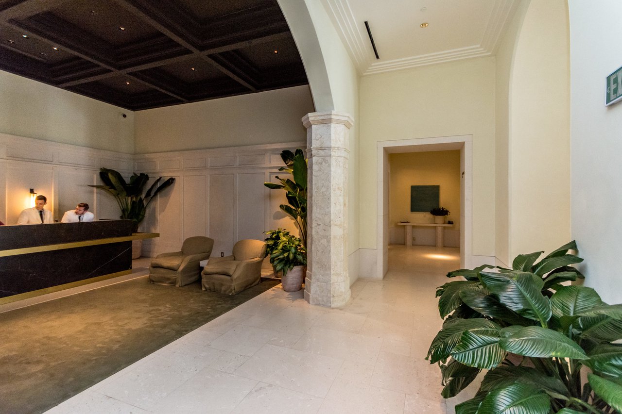 9001 Collins Ave Unit: S-705