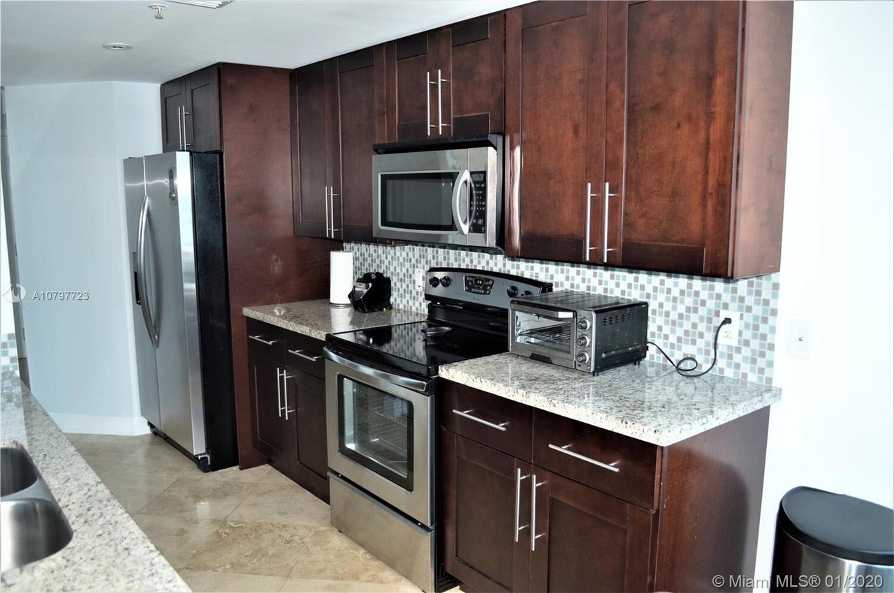 701 Brickell Key Blvd, #1203