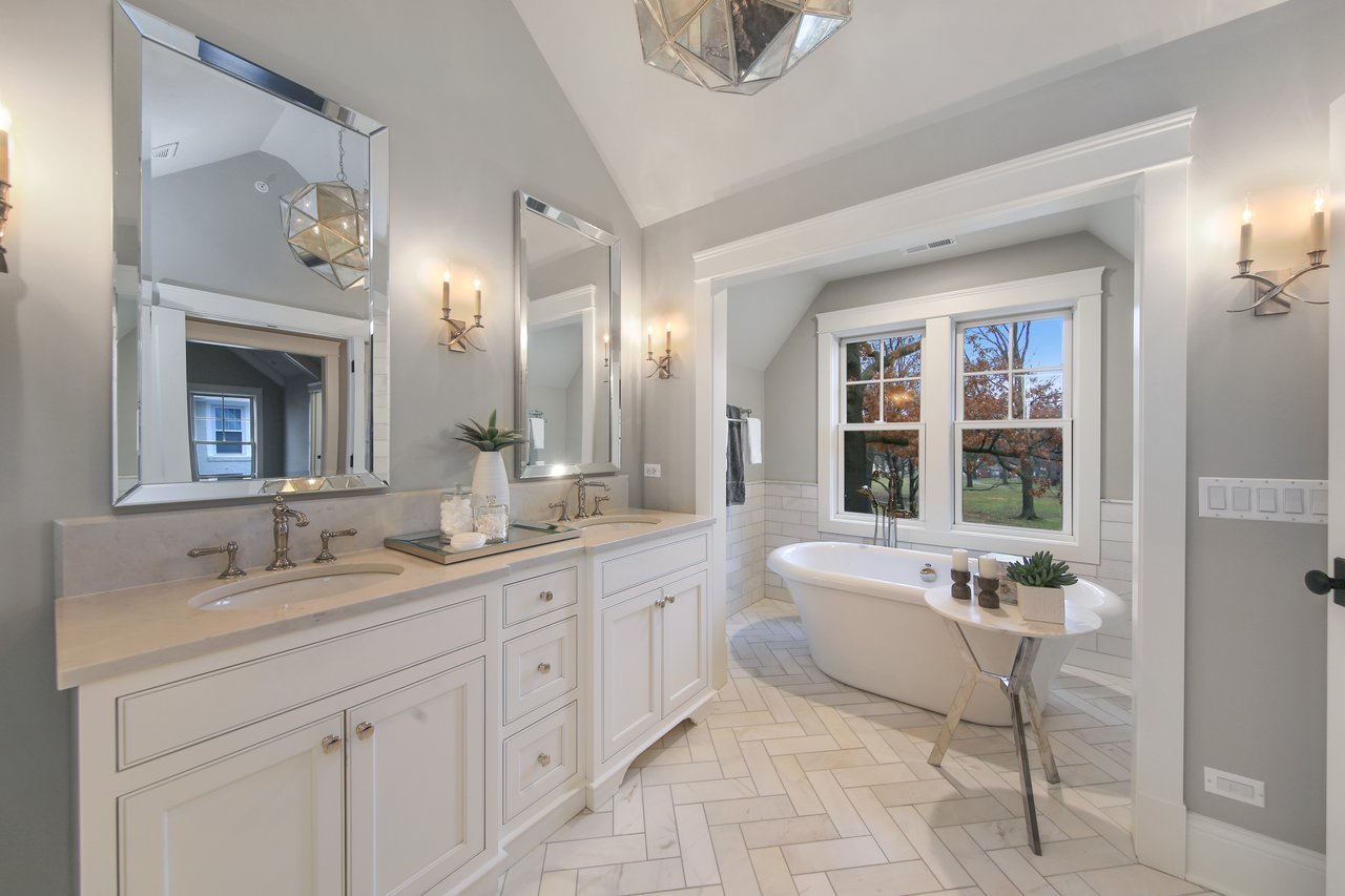 Brand New Luxury Farmhouse
