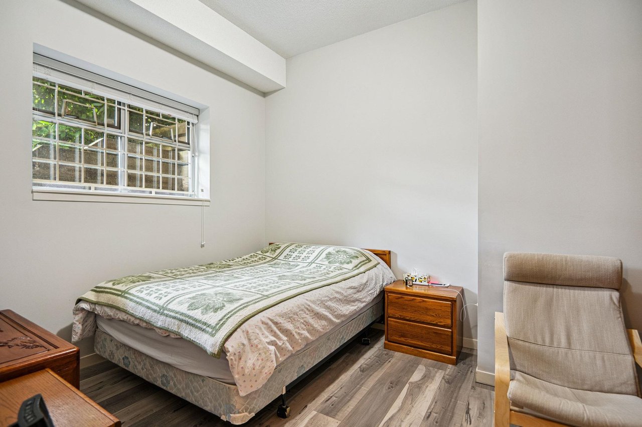 1-3578 Whitney Pl