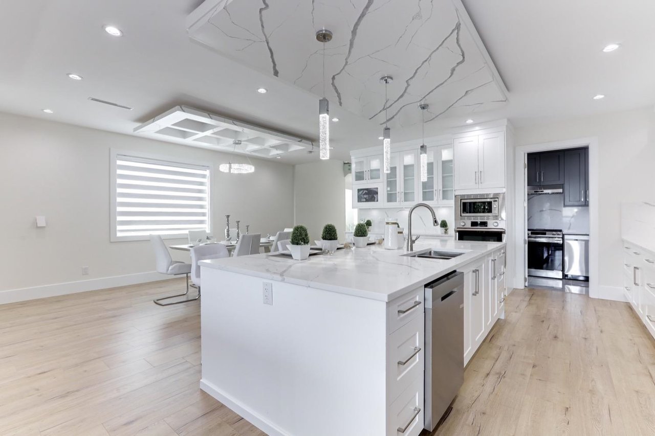 3504 Highland Dr