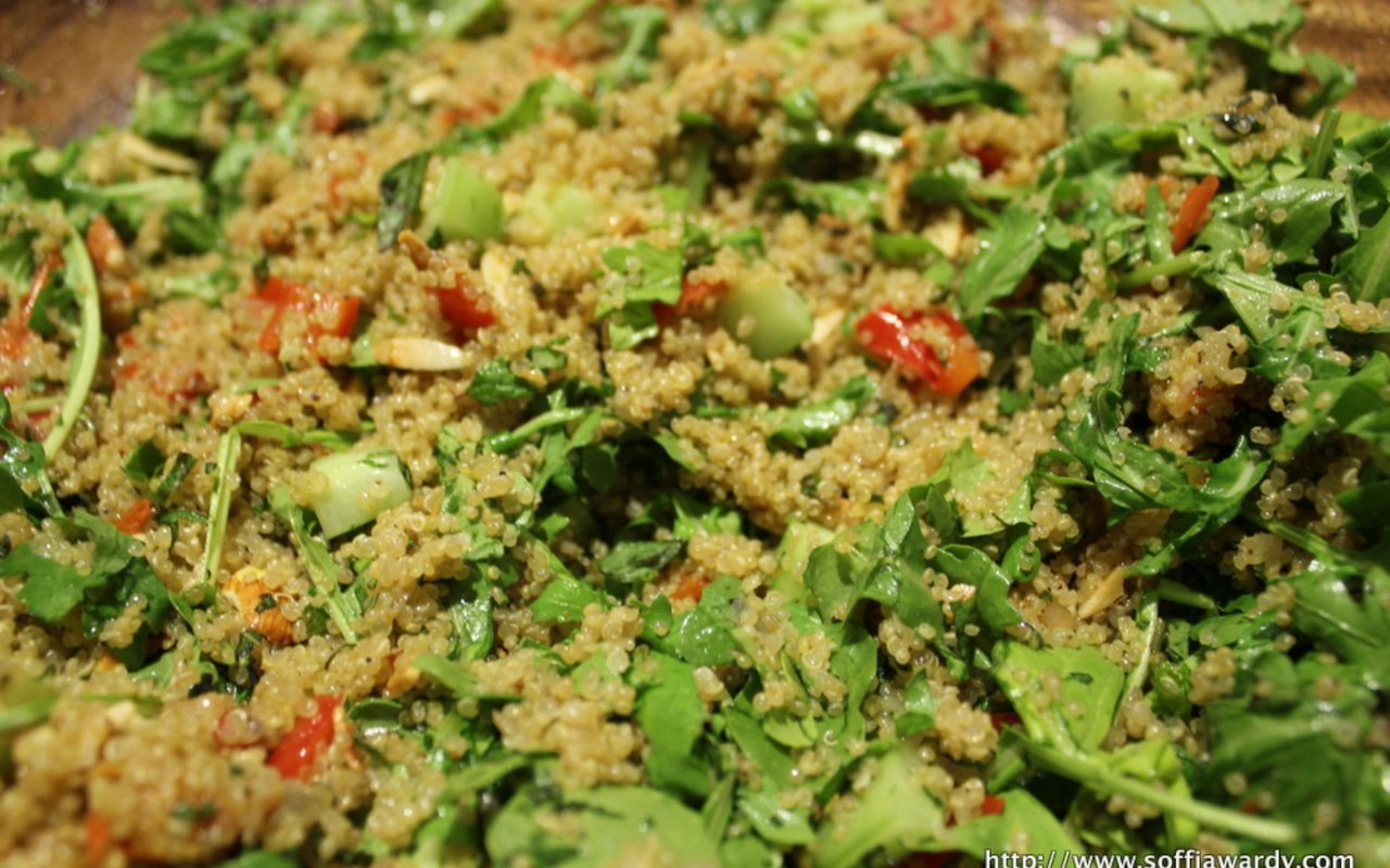 Crunchy Garden Quinoa