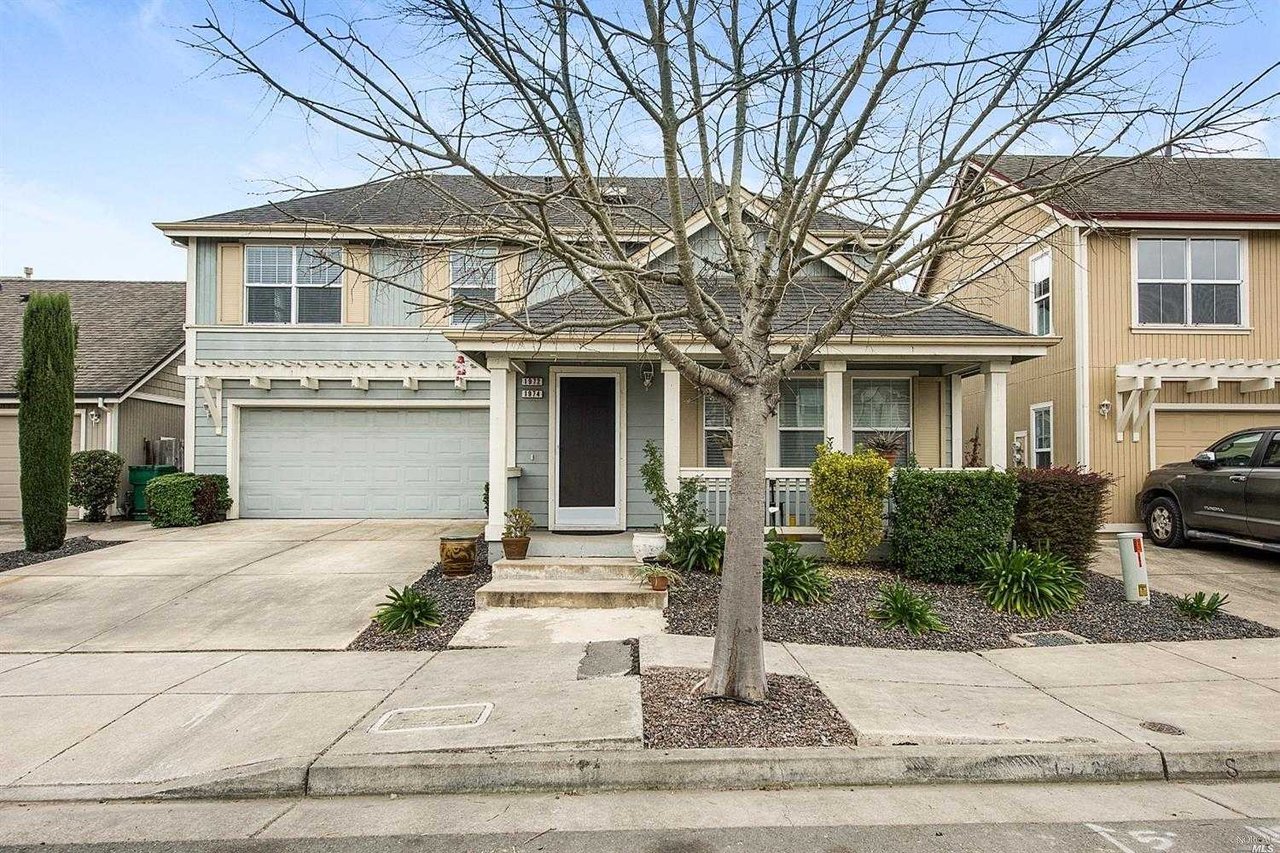 1972 Giffen Ave