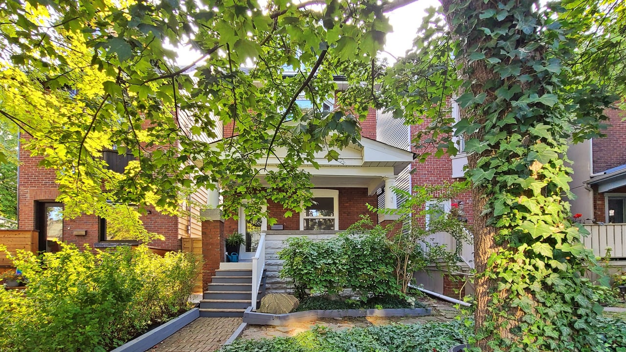 Executive Leslieville Rental