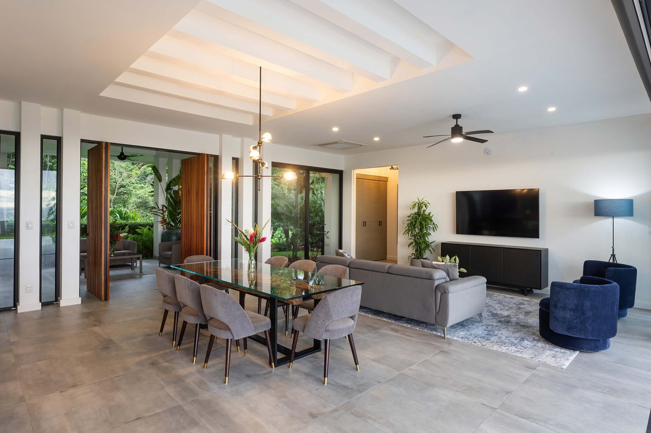 Elegant Estate with Pacific & Jungle Views in Ojochal