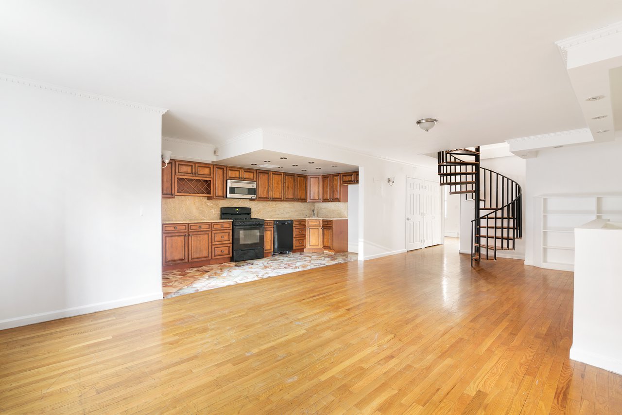 34 West 128th St.