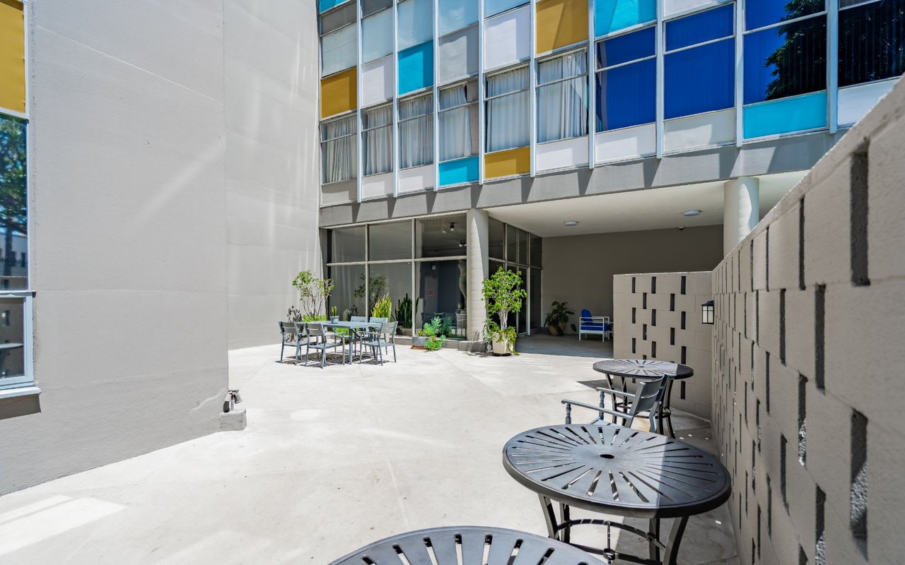 100 Atlantic Avenue Unit: 915