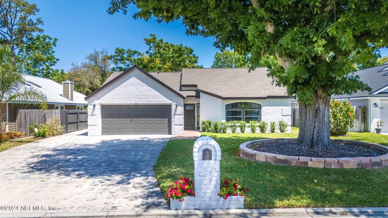 315 PHEASANT Run