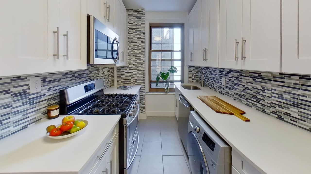 1100 Grand Concourse, #4D