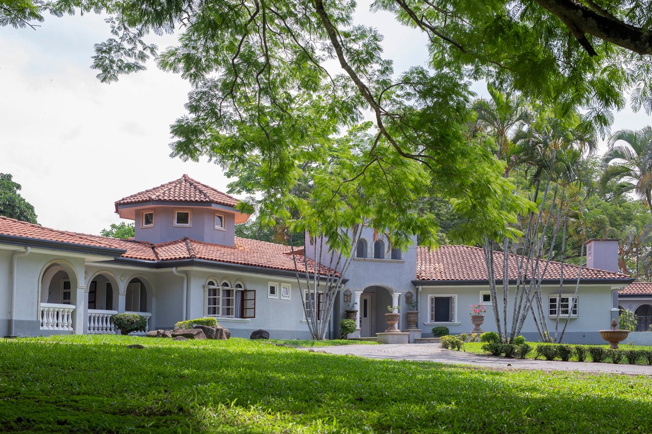 Tropical Ocean View Home in Malpais, Alajuela