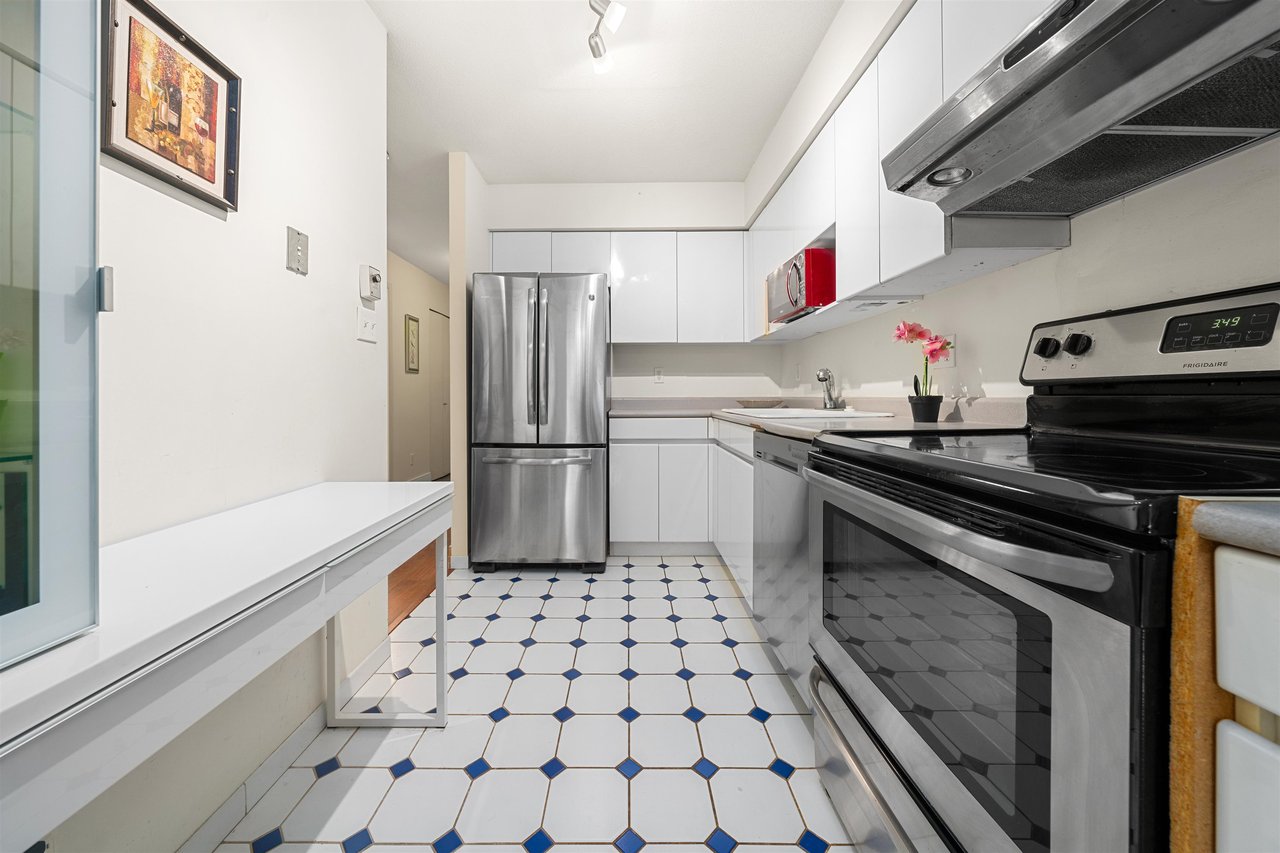 512-1327 E Keith Rd