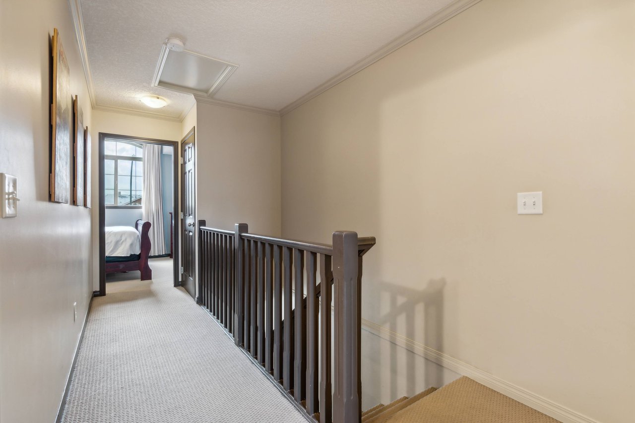 140 Kananaskis Way Unit: 105
