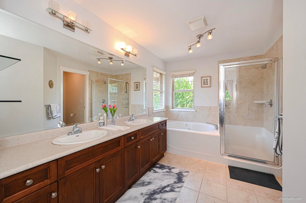 148 Maple Dr