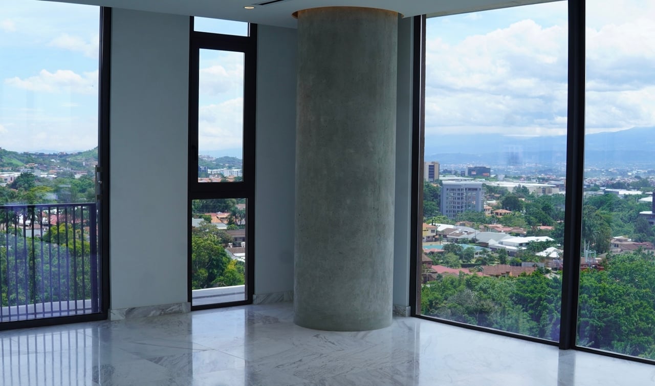 Panoramic View Luxury Penthouse, Escazu, San Jose