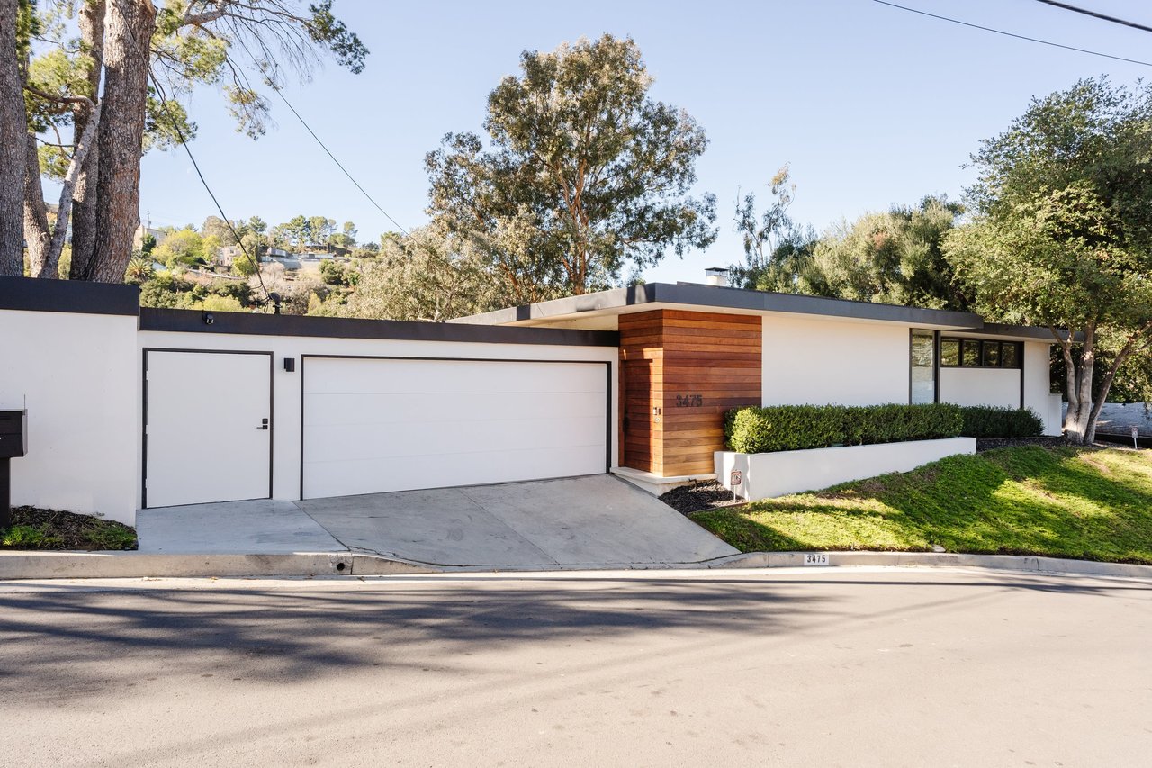 3475 Coy Dr