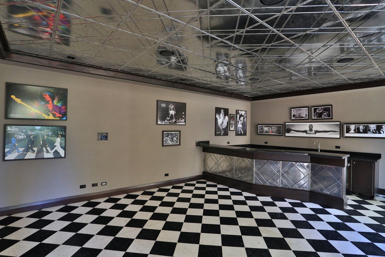 Mediterranean Estate with Guest House, Santa Ana, San Jose