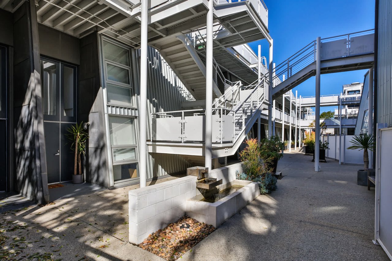 615 Hampton Drive #B202, Venice, California, 90291