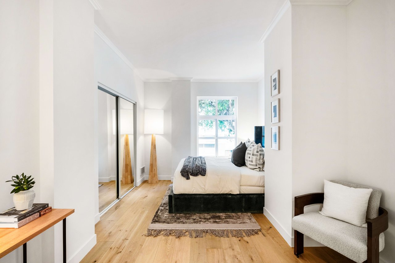 1101 Pacific Ave #203