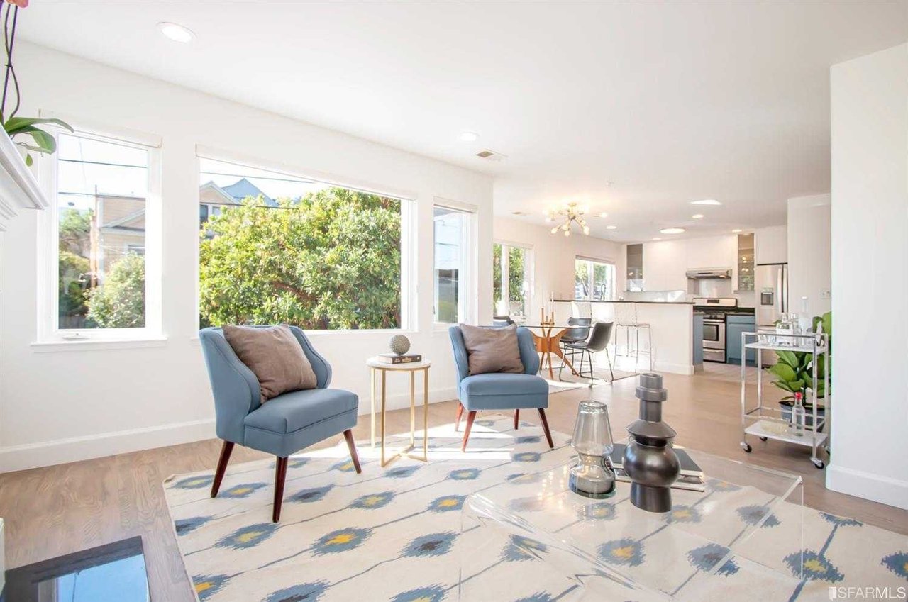 270 Henry Street Unit 101